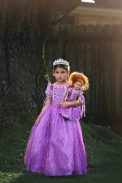 OCTAVIA TIARA 10 OCTAVIA TIARA -Fashion Dress-Trish Scully 1 7abe8e66 4983 457c 991f 9fb8b3e3e68e