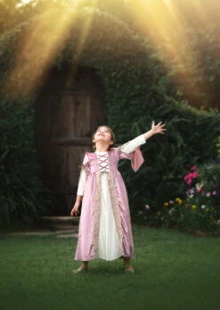 MEDIEVAL PRINCESS 11 MEDIEVAL PRINCESS -Fashion Dress-Trish Scully 295 5