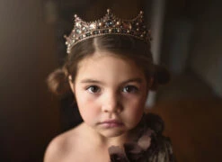 HER ROYAL MAJESTY CROWN -Fashion Dress-Trish Scully 378 2