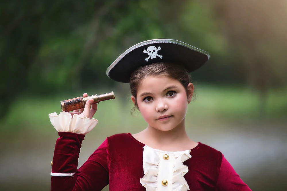 PIRATE GIRL 4 PIRATE GIRL - Image 2