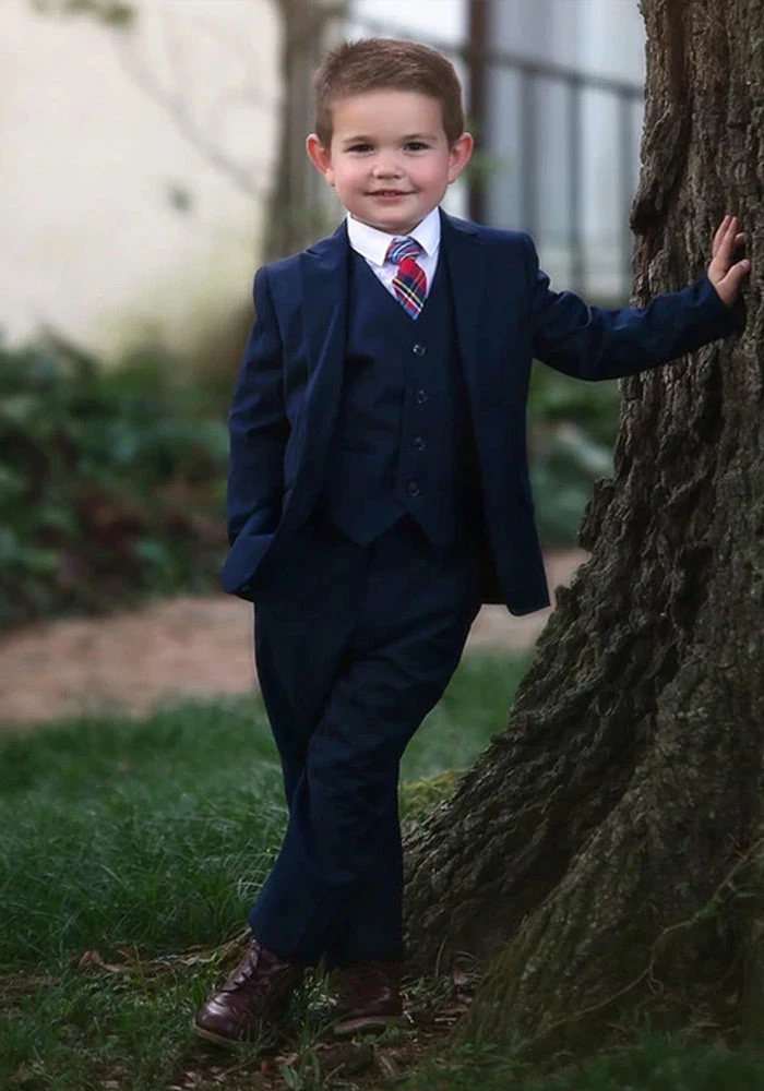 BOYS NAVY BLUE BROOKS SUIT 3PC. SET 4 BOYS NAVY BLUE BROOKS SUIT 3PC. SET - Image 2