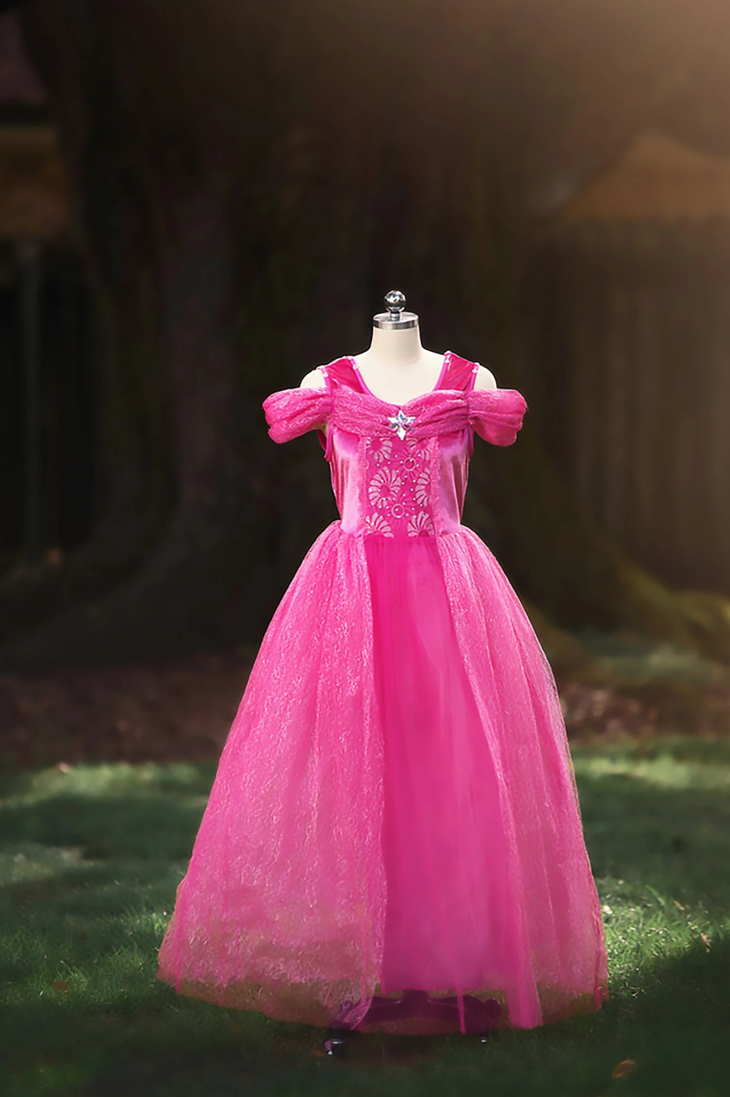 PINK PRINCESS GOWN FOR WOMEN 3 PINK PRINCESS GOWN FOR WOMEN