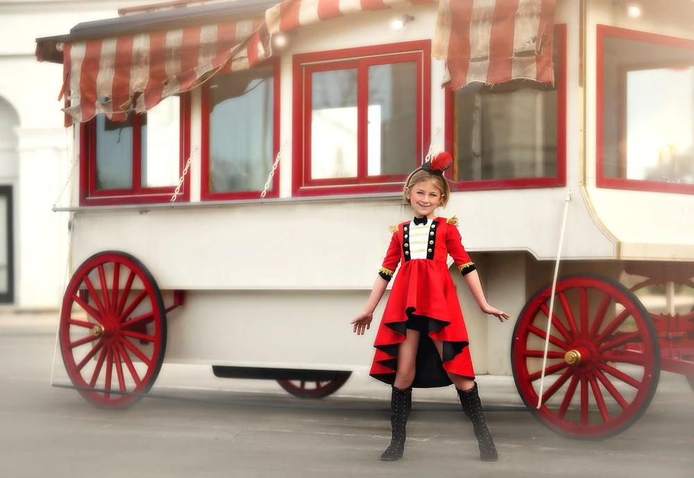 THE RINGMASTER 3 PC. SET 4 THE RINGMASTER 3 PC. SET - Image 2